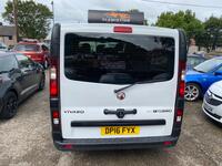 VAUXHALL VIVARO